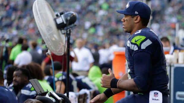 russell-wilson-injury-sikids1.jpg